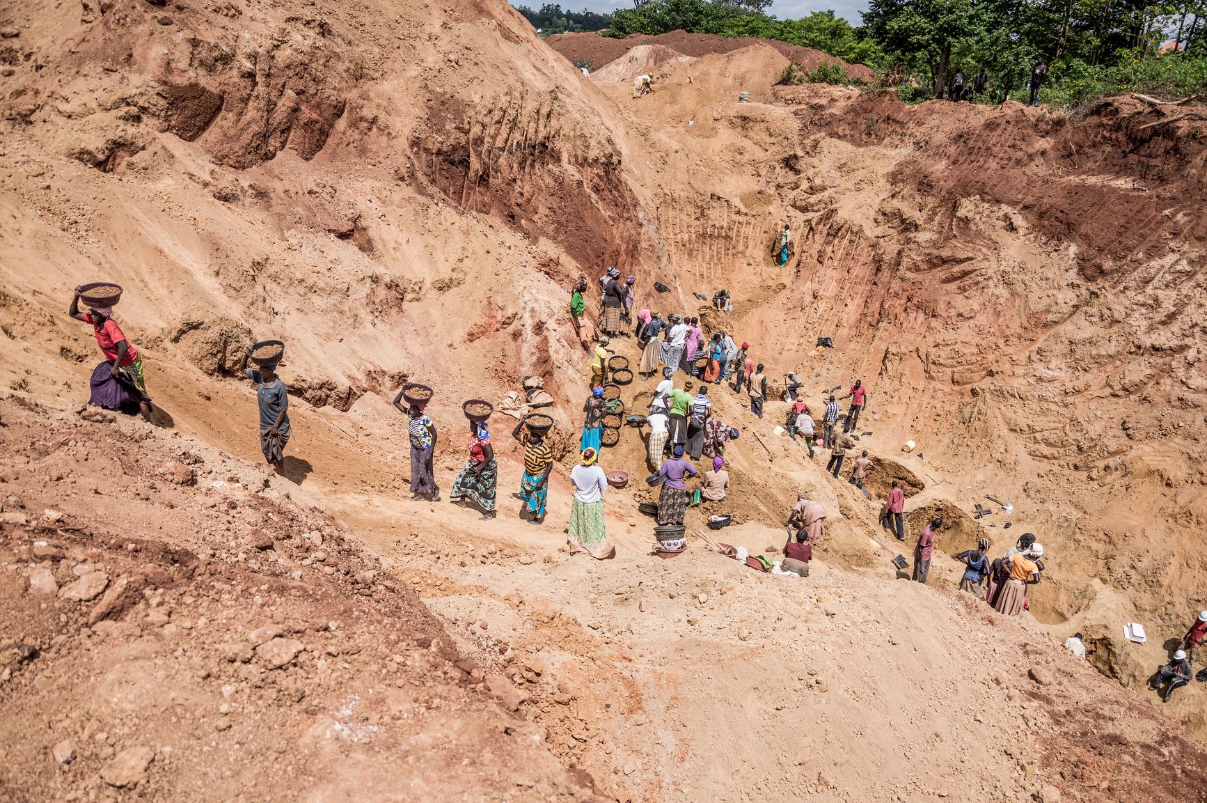 Uganda ASM gold mine