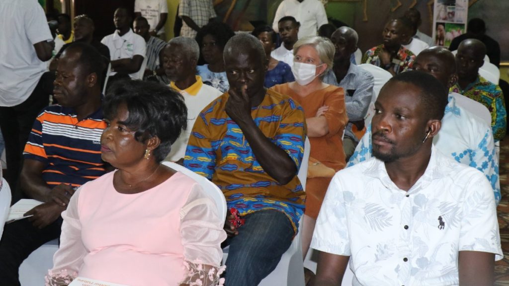 Smallholder poultry farmers assist a Better Chicken for a Better Future event. The project is promoting an inclusive and viable poultry value chain in Ghana. 