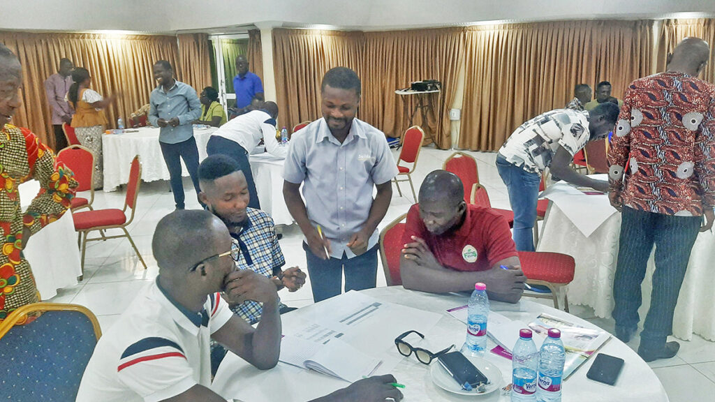 cocoa cooperative forum participants and the programme manager