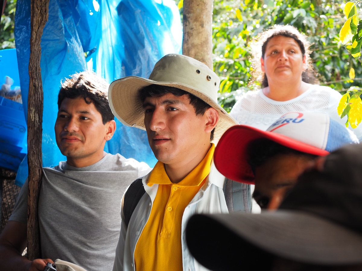 Farmers and trainers at a training on bio-fertilizers near Moyobamba, Peru